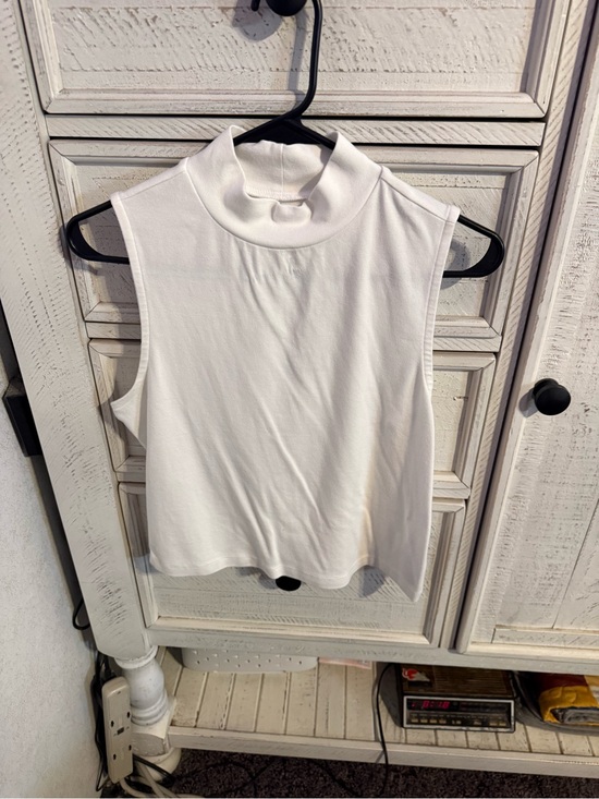 GAP Tops - GAP White Sleeveless Mock Neck Top